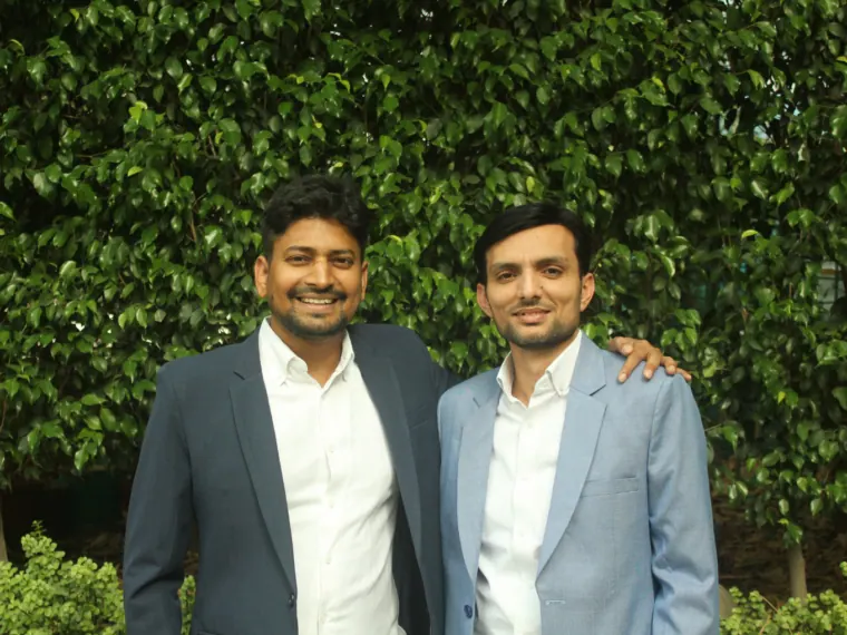 Yoho Footwear Secures ₹27 Crore, Plans for Offline and Global Expansion